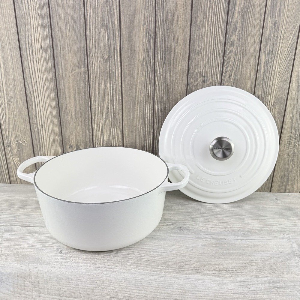 Le Creuset White 7.25qt #28 Cast Iron Dutch Oven Round France